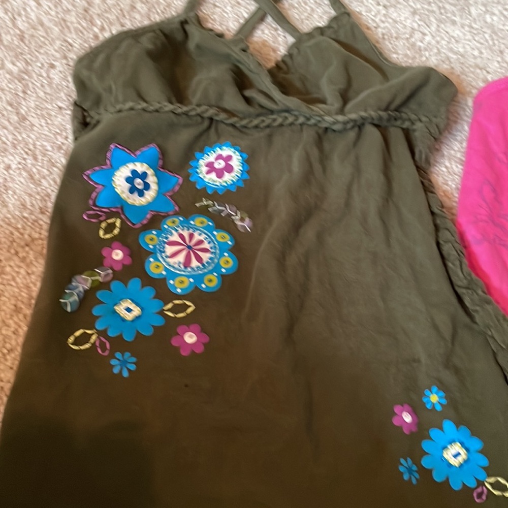 Girls size 7/8 tank top
